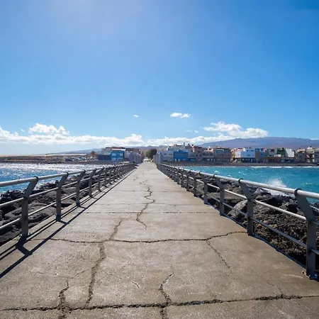 Mara 1 Playa Del Burrero Junto Al Mar Wifi Gratis Apartment *