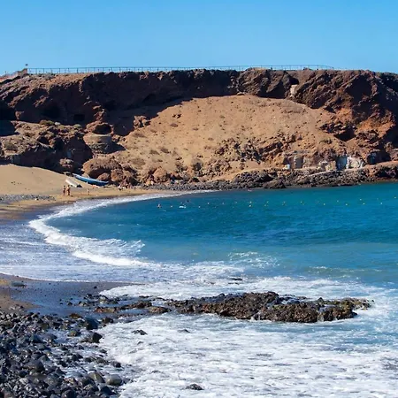 Apartment Mara 1 Playa Del Burrero Junto Al Mar Wifi Gratis