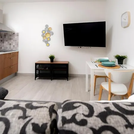 Mara 1 Playa Del Burrero Junto Al Mar Wifi Gratis Apartment